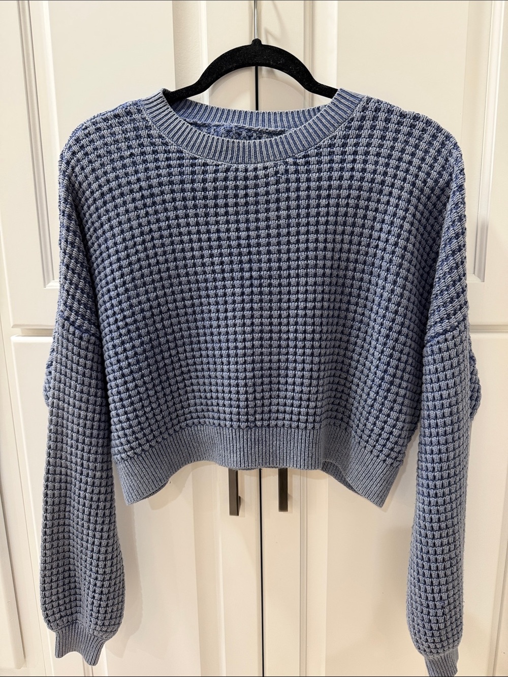 Hollister Dusty Blue Waffle Knit Cropped Crew Sweater